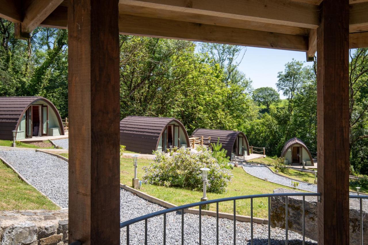 Villa Pods At Broadway Laugharne Exterior foto